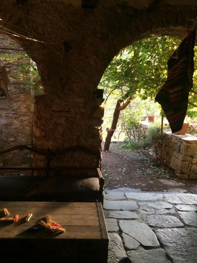 Medieval Village B&B Ne Екстер'єр фото