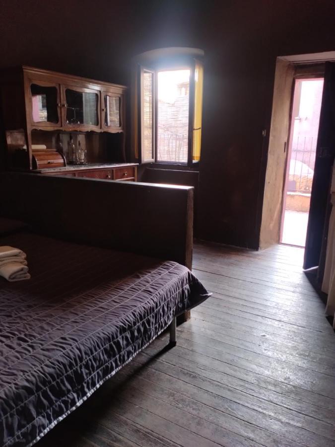 Medieval Village B&B Ne Екстер'єр фото